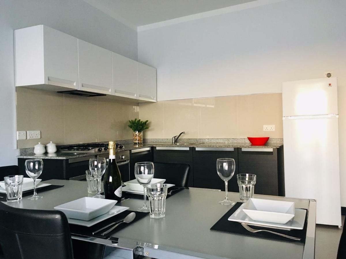 Moby Dick Xlendi Holiday Apartments Exterior foto